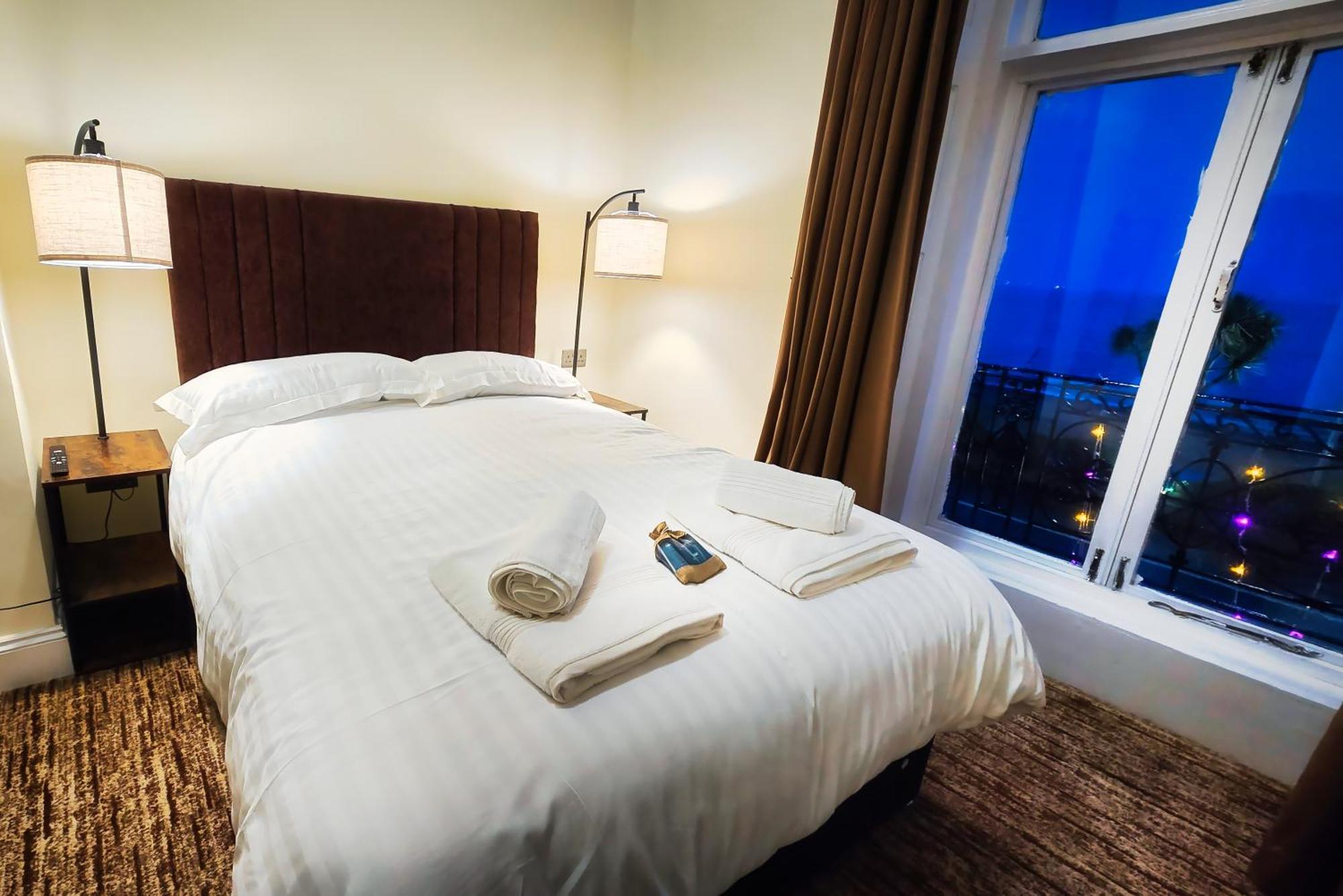 וויימות' Carlton Hotel מראה חיצוני תמונה