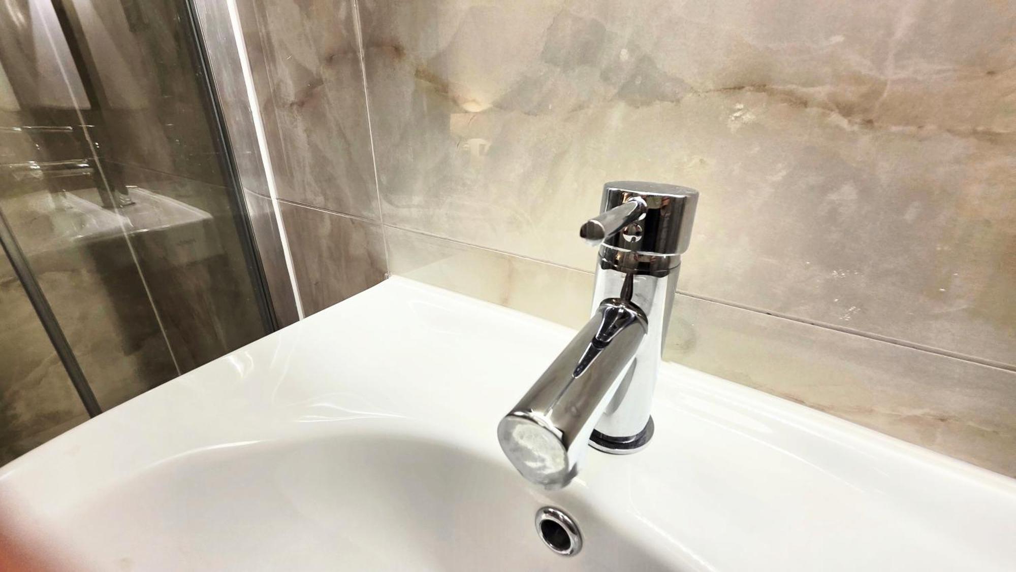 וויימות' Carlton Hotel מראה חיצוני תמונה